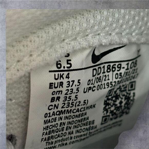 Nike Dunk High Women's Sneakers White/Cashmere‎ Lemon Twist Size 6.5 - Picture 6 of 6